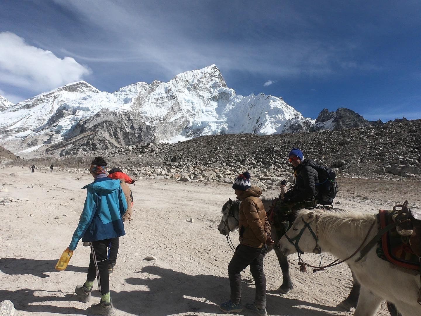 Trekkers and horses on the trail to Everest Base Camp